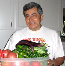 Victor Fernandez, Farm Manager